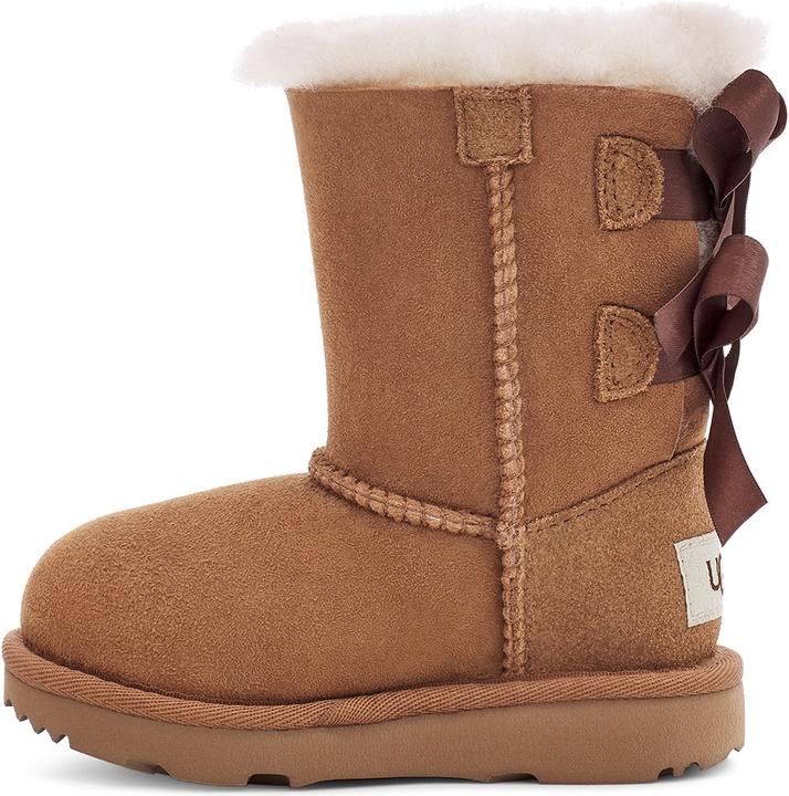 Actual product image Ugg Bailey Bow II (22)