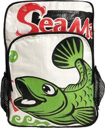 Produktbild Bekos Upcycling - Kinderrucksack aus recycelten Fischfuttersäcke grüner Fisch Small