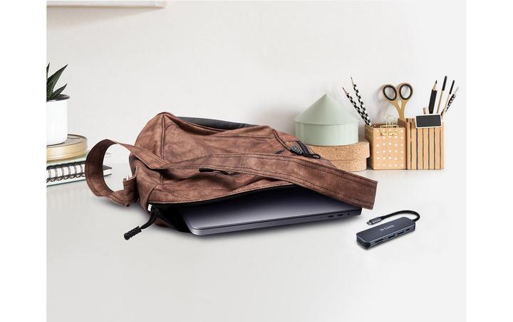 Image du produit D-Link DUB-2325 (USB-C, 6 ports)