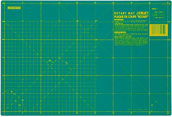 Image du produit Olfa Kit de démarrage avec tapis de découpe vert, cutter rotatif RTY-2/G & règle Quilt (30 x 45 cm)