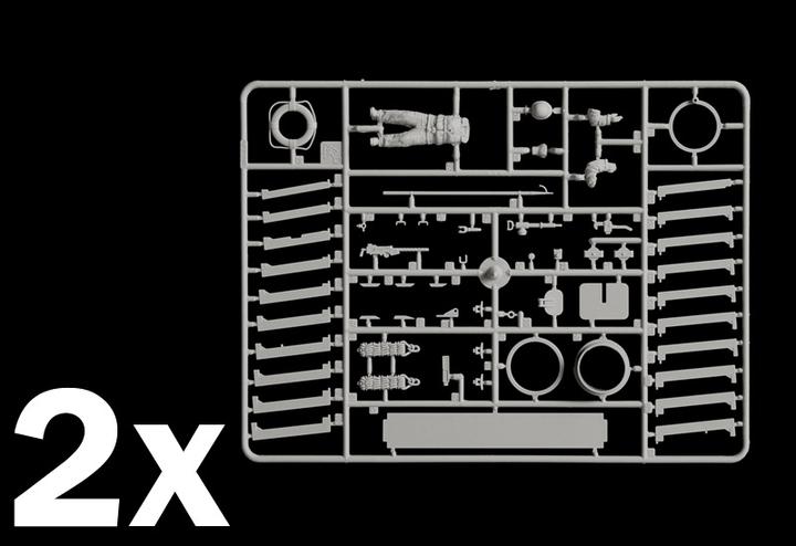 Actual product image Italeri LCVP with US Infantry