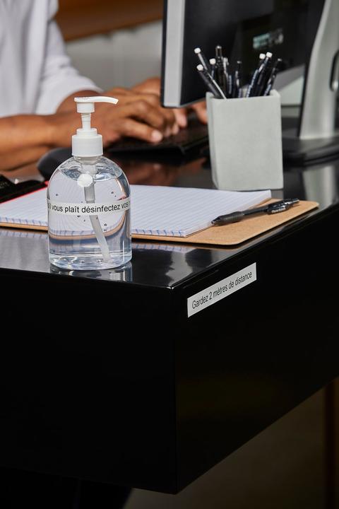 Actual product image Dymo taśma S0720680 (black on white) type D1 (0.90 cm, Black, White)