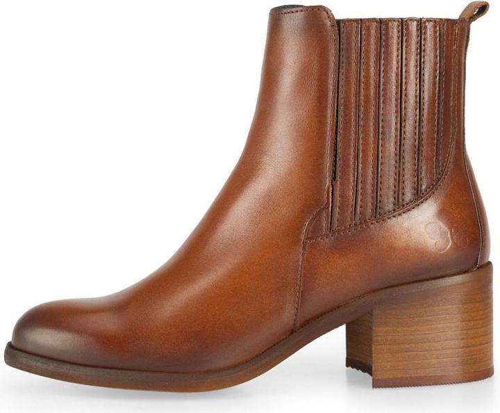 Actual product image Felmini MIRA D947 Elegant ankle boot with a low heel, made from soft leather. These stylish s (40)
