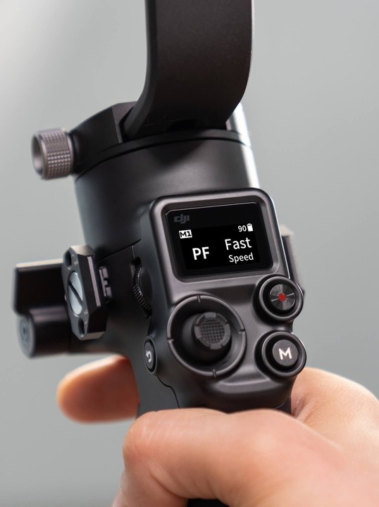 Image du produit DJI RSC 2 (Appareil photo à objectif interchangeable, Appareil photo reflex, 3 kg)