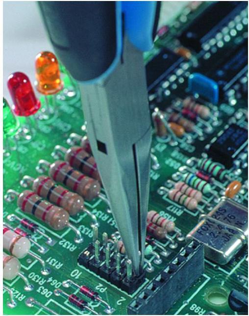 Actual product image Lindstrom R) flat nose plier,20mm jaw (146.50 mm)