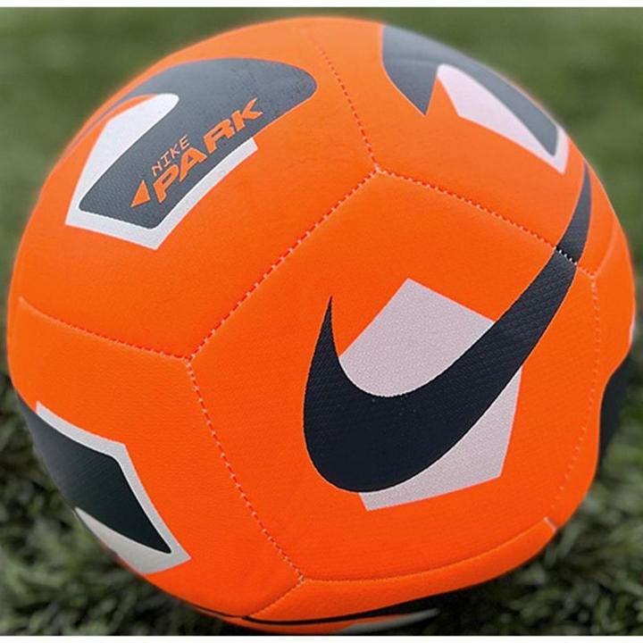 Produktbild Nike Park Team Ball (3)