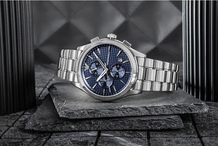Actual product image Emporio Armani Paolo AR11528 Herrenuhr + Box (Analogue wristwatch, Chronograph, 46 mm)