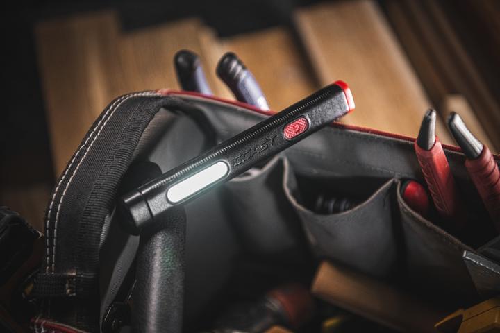 Productafbeelding Coast PM50R oplaadbare magnetische LED werklamp 185 lumen (185 lm)