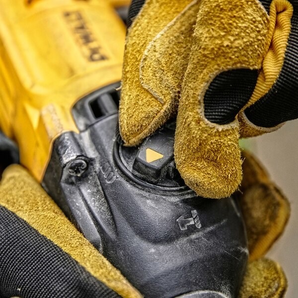 Produktbild DeWalt D25134KQS (Netzbetrieb)