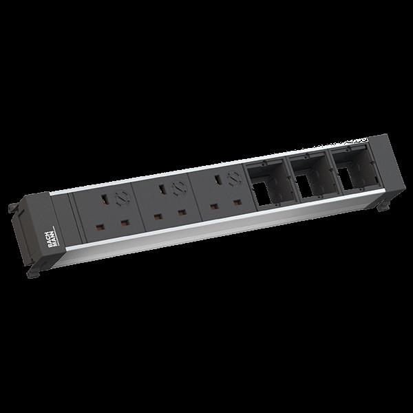 Actual product image Bachmann POWER FRAME 3xUK 90° 3.15A 3xCM 0.2m GST18 (3 x, CEE 7/3, BS 1363, 0.20 m)