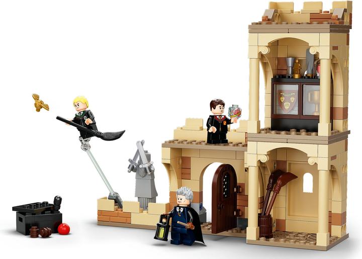 Produktbild LEGO Hogwarts: Erste Flugstunde (76395, LEGO Harry Potter)