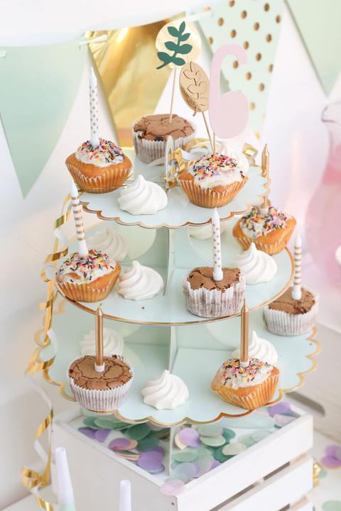 Actual product image I Am Creative Etagere