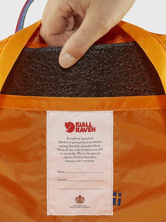 Actual product image Fjällräven Kanken Rainbow (16 l)