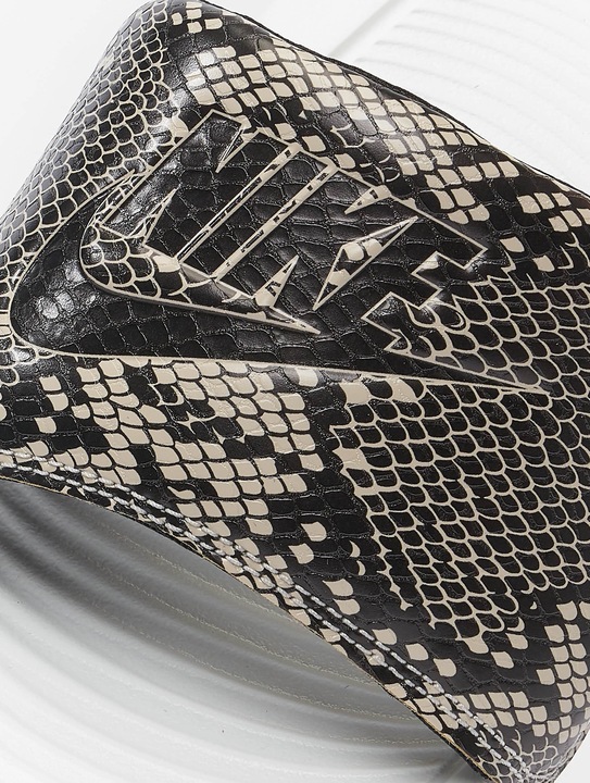 Produktbild Nike Snake (36.5)