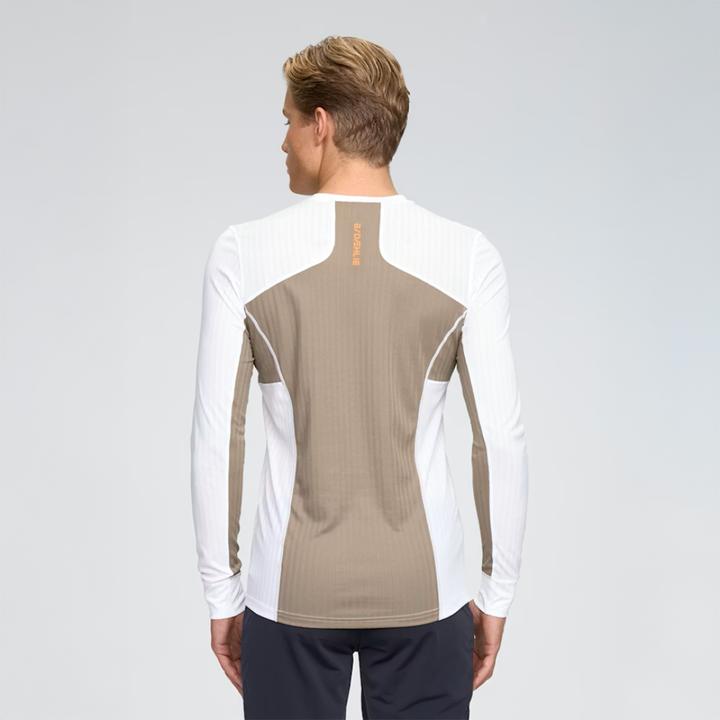 Actual product image Daehlie M Training Tech Long Sleeve (L)