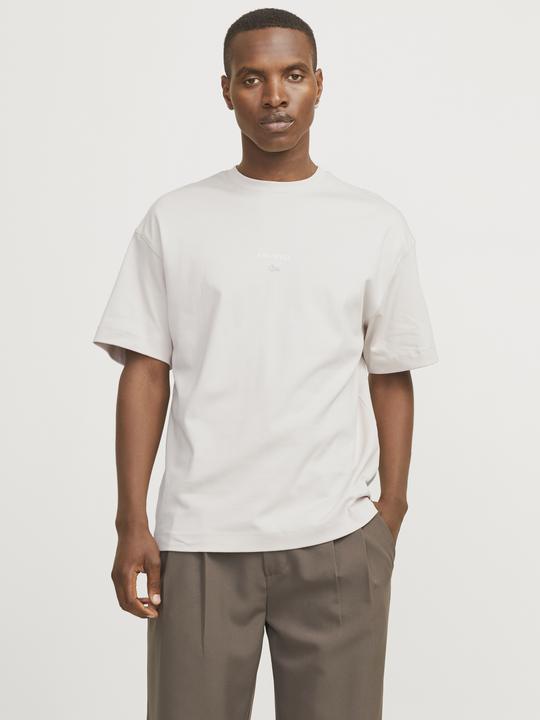 Actual product image Jack & Jones Jjeurban Edge Studio Tee Ss O-Neck Noos (L)