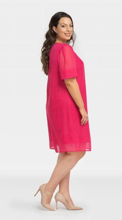 Actual product image Karko Plus-size dresses model (38, 40)