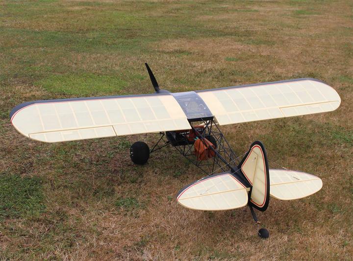 Image du produit Pichler Savage Bobber (beige) / 2330 mm ARF (Multi moteur)