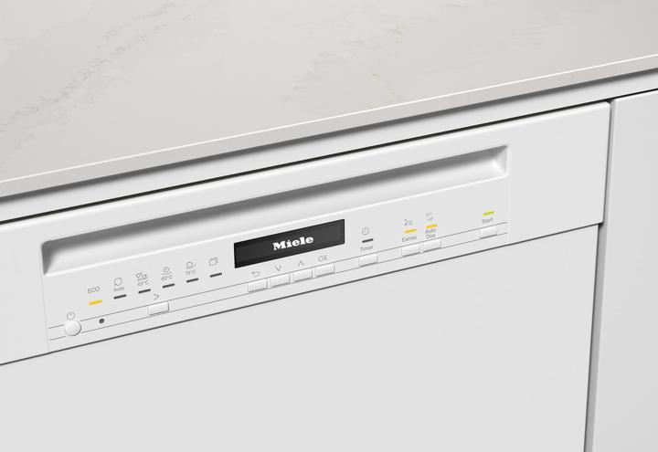 Actual product image Miele Automatic dishwasher G 7130 SCU undermount/brilliant white