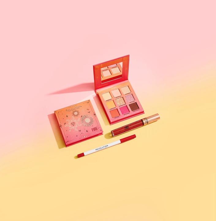 Produktbild Makeup Revolution Fantasy Lip Kit (Fire)
