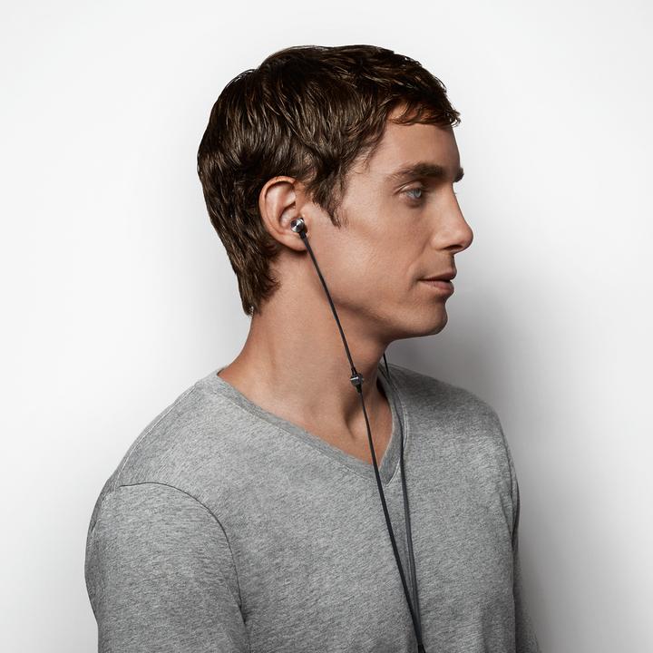 Actual product image Master & Dynamic Me01 (Cable)