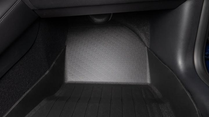 Actual product image 2befair Premium interior rubber mats set for the Tesla Model 3 (2 front mats + 2 rear mats)