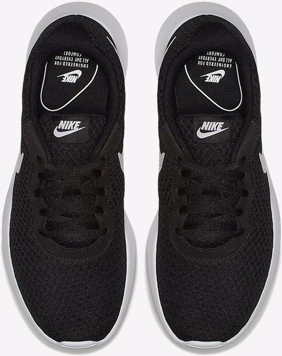 Actual product image Nike Tanjun (40)