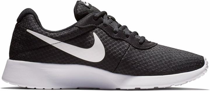 Actual product image Nike Tanjun (40)