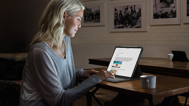 Actual product image Logitech Slim Folio Pro (DE, iPad Pro 11 2021 (3rd Gen), iPad Pro 11 2022 (4th Gen), iPad Pro 11 2020 (2. Gen), iPad Pro 11 2018 (1. Gen))