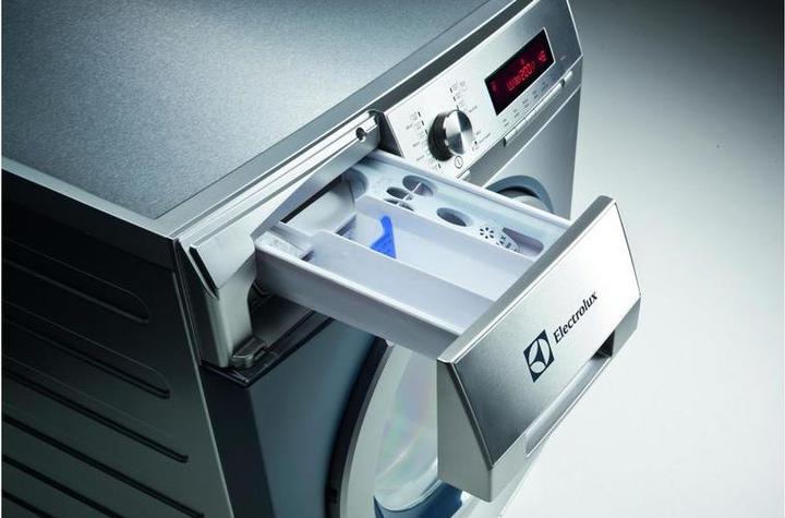 Actual product image Electrolux WE170P (8 kg, Left)