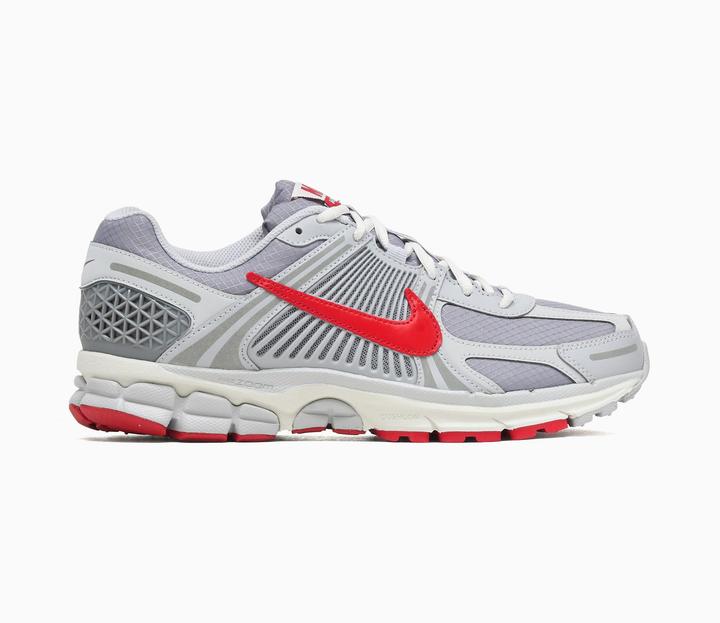 Produktbild Nike Zoom Vomero 5 (41)