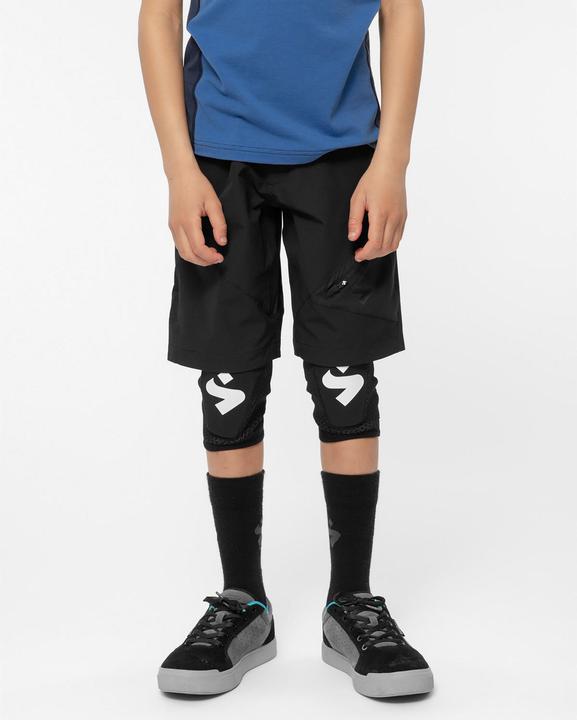 Actual product image Sweet Protection Hunter Shorts Jr (164)