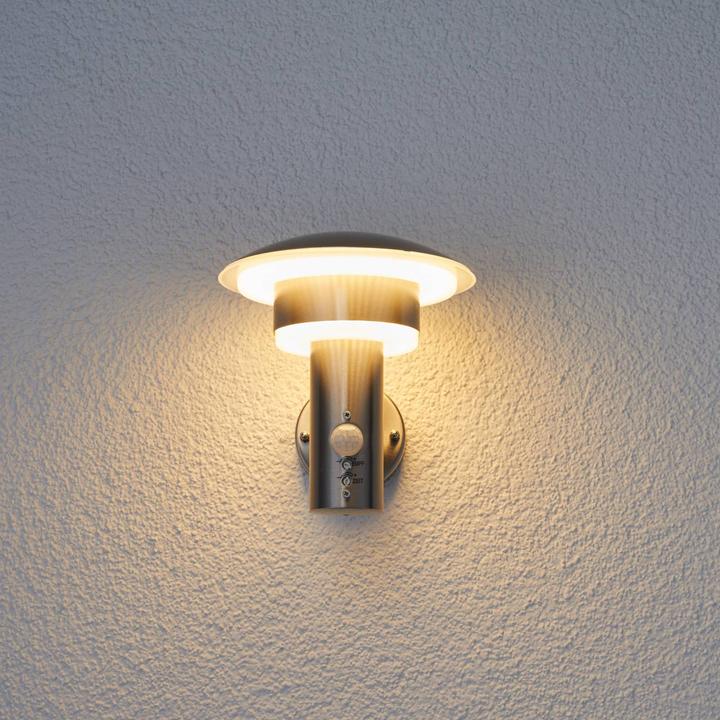 Actual product image Lindby Lillie (700 lm, IP44)