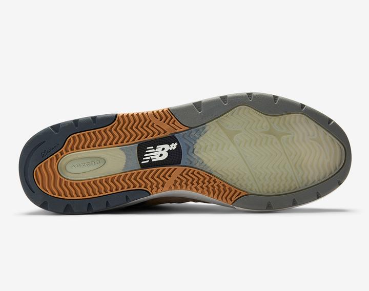 Image du produit New Balance NM933MLT (44)