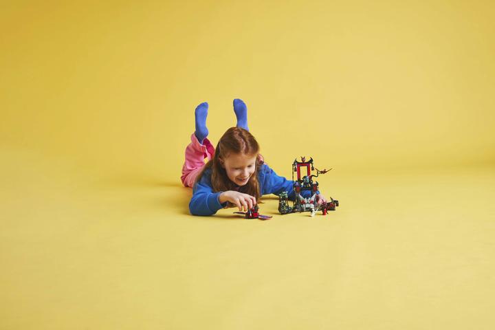 Produktbild LEGO Drakonisches Sturmdorf
