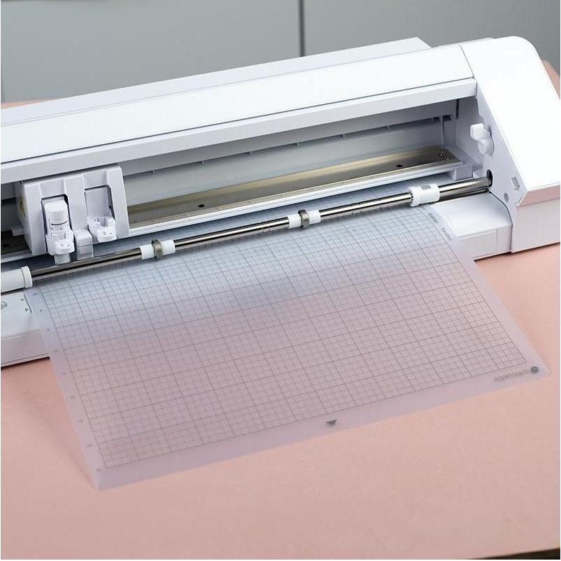 Thumbnail - Silhouette Cameo Plus Cutting Mat