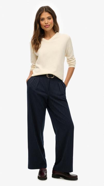 Image du produit Superdry Pull à col en V classique femme (S)