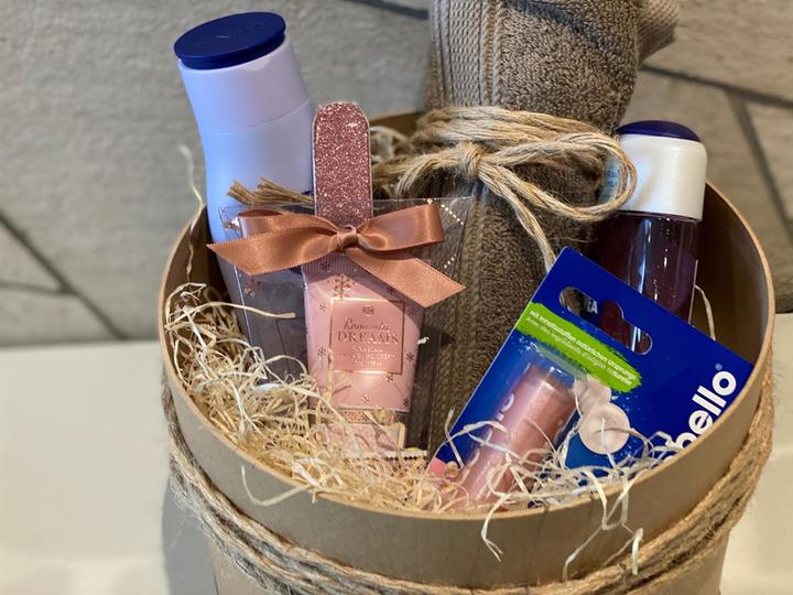 Produktbild You Are Beauty-Geschenkbox für SIE
