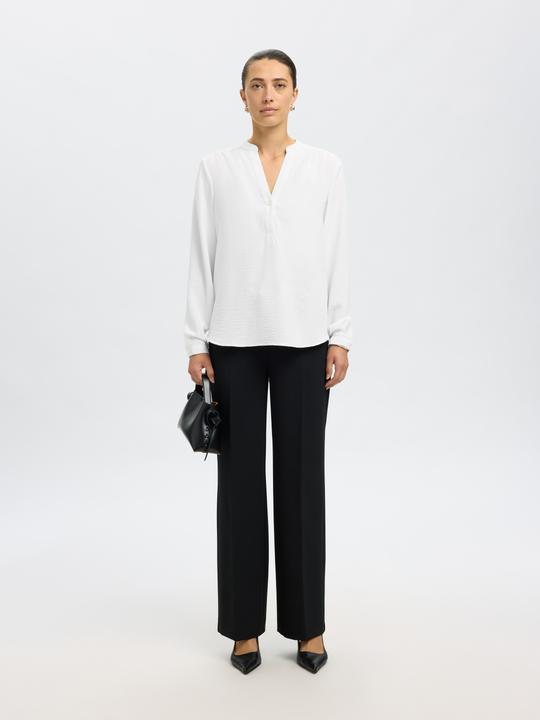 Produktbild Selected Femme V-Ausschnitt Straight Fit Oberteil (42)