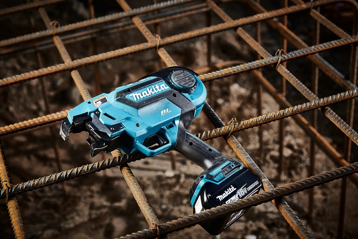 Actual product image Makita DTR180ZJ (Rechargeable battery operated)
