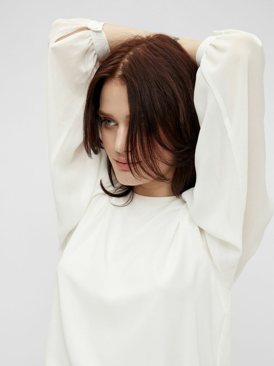 Actual product image Object Puff sleeve blouse (42)