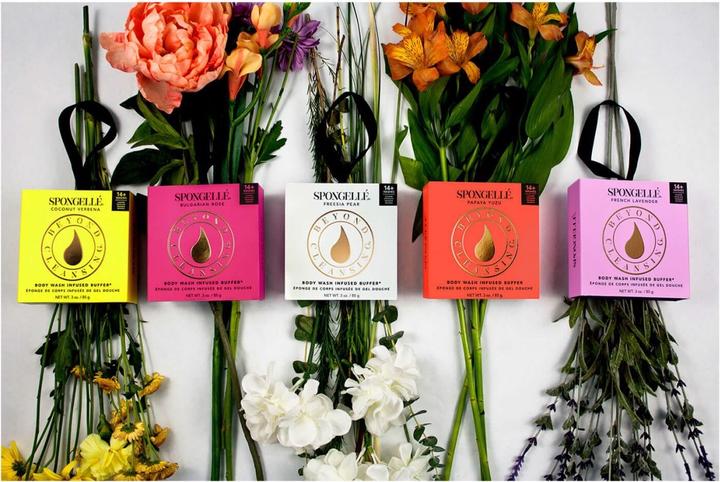 Actual product image Spongellé Boxed Flower - Freesia Pear