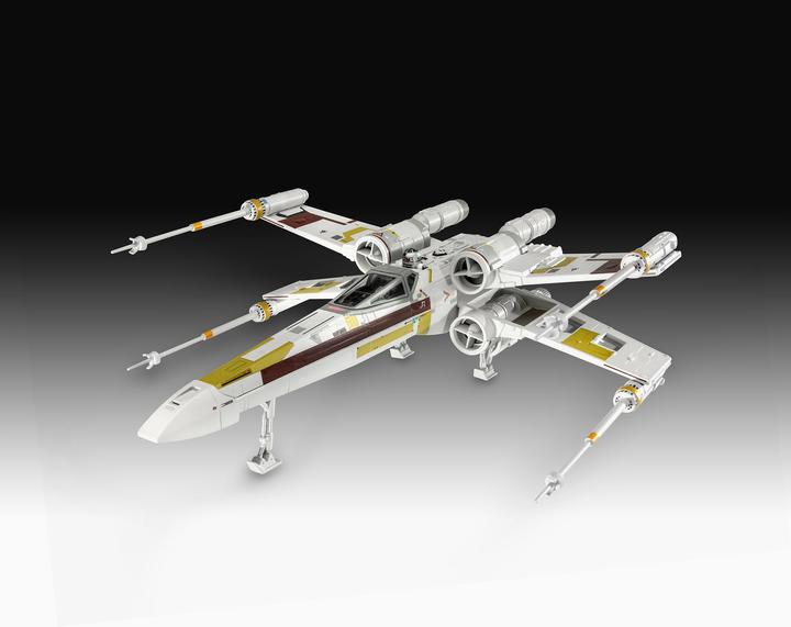 Actual product image Revell Carson Teva's X-Wing Fighter: The Mandalorian
