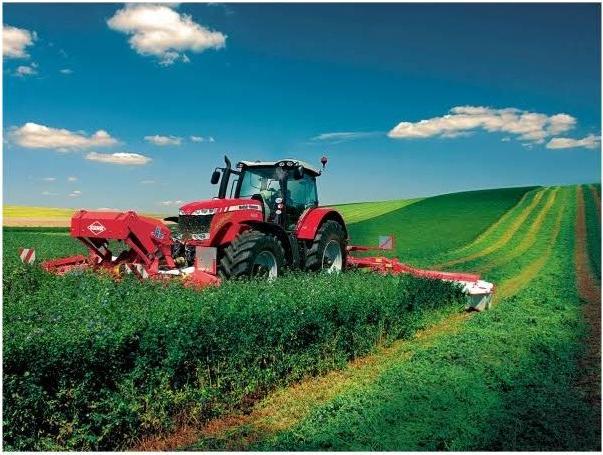 Immagine prodotto Rolly Toys Farmtrac Massey Fergusson 8650 con caricatore