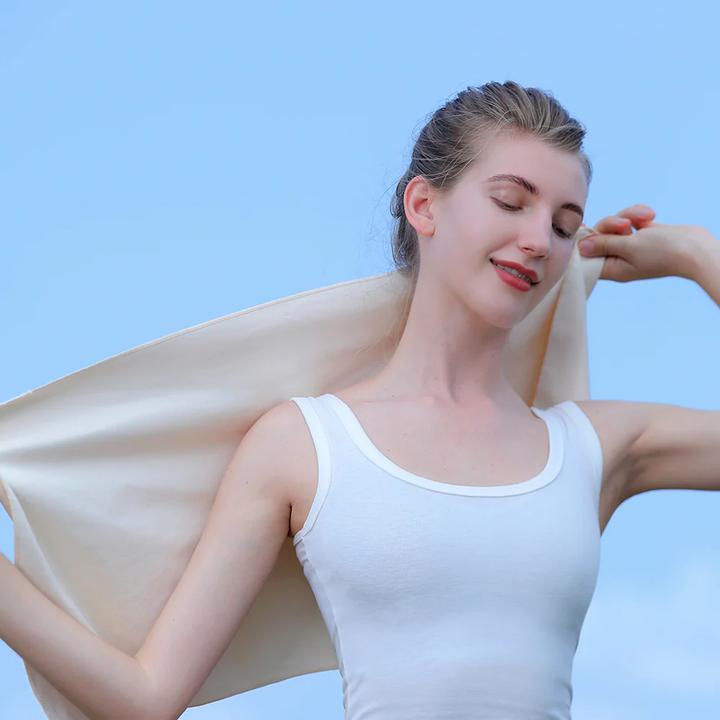 Actual product image Flextailgear Cozy Towel