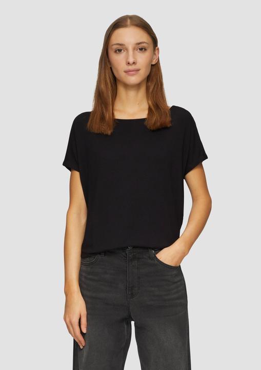 Produktbild S.Oliver T-Shirt Fliessendes Jersey-Shirt mit überschnittenen Schultern (46)