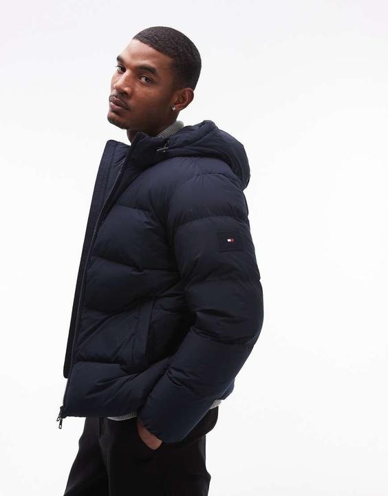 Actual product image Tommy Hilfiger Down Hooded Puffer Jacket (L)