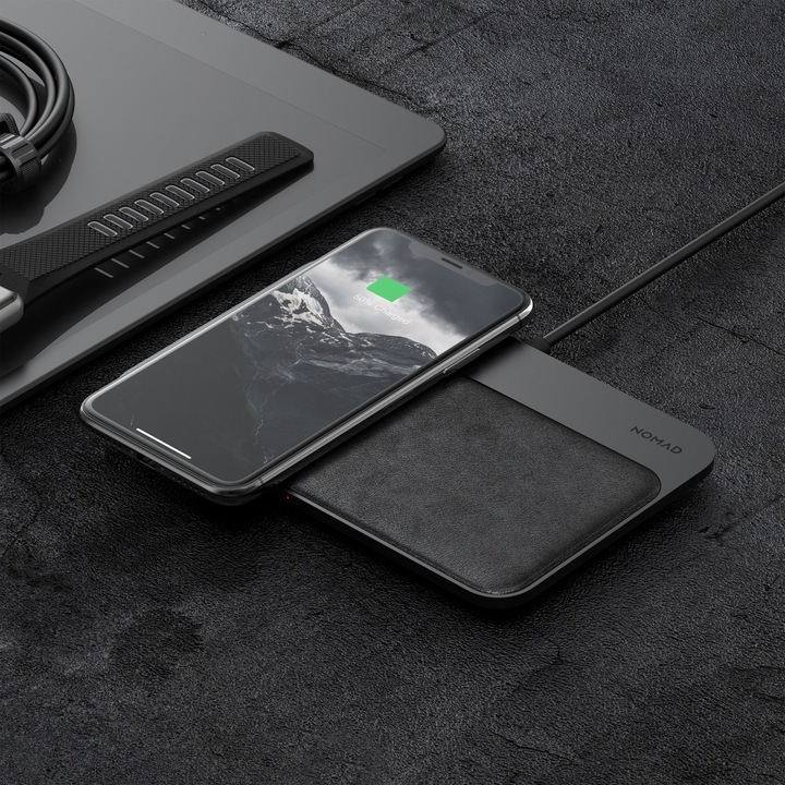 Actual product image Nomad Base Station Hub Edition (18 W)