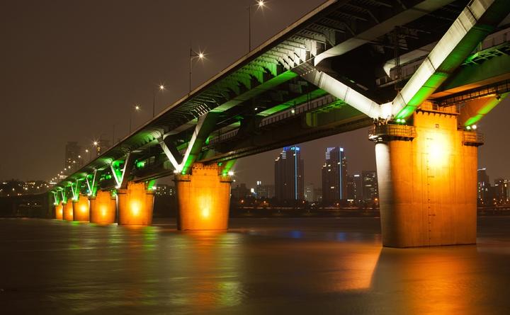 Produktbild Rokinon 35mm F1.4 AS UMC Wide Angle Cine Lens for Sony E-Mount (NEX) (RK35M-E) (Sony E, APS-C / DX)