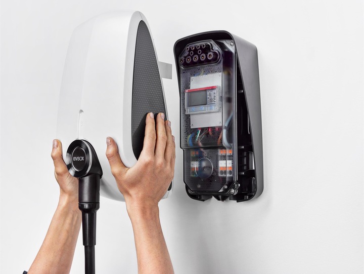 Produktbild EVBox Elvi (Typ 2, 11 kW, 16 A, Fest verdrahtet)
